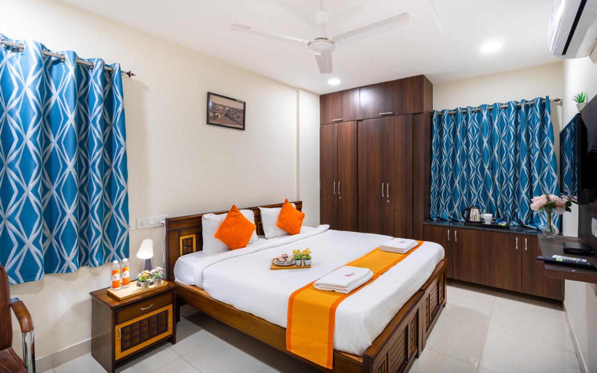 Voila At Nest Hotel Hyderabad Exterior foto